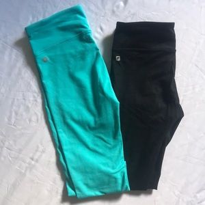Bundle of Fabletics workout Salar bottoms.